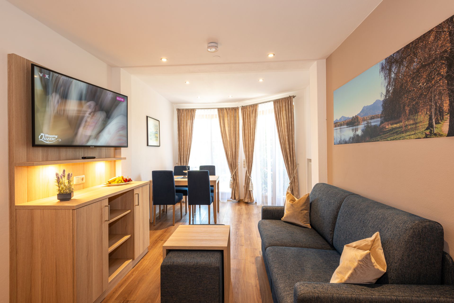 2 Zimmer Superior Apartment mit Südbalkon oder Südterrasse. Auf Wunsch mit Frühstück oder Bäcker Semmeldienst