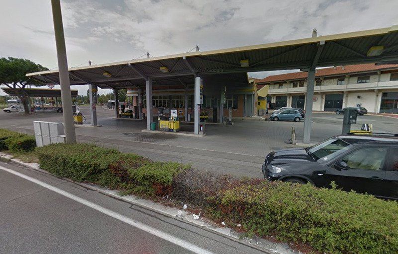 stazione di servizio