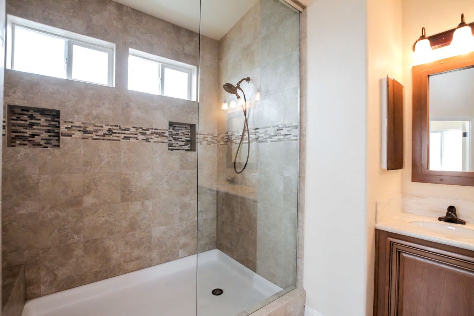 Shower Room — Bakersfield, CA — Valley Manufactured Homes, Inc.