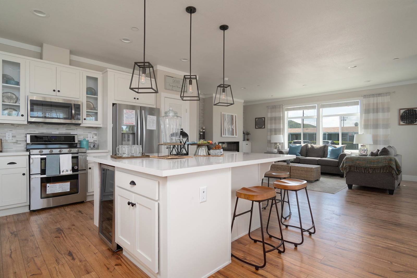 Villa West — Bakersfield, CA — Valley Manufactured Homes, Inc.