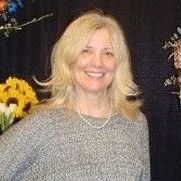 Photo of Gail May, the owner Mayflowers