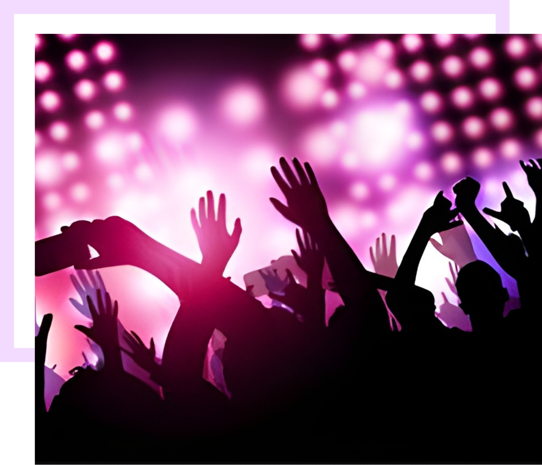 Foule en silhouette, mains levées, lors d'un concert ; lumières de scène roses et violettes en arrière-plan.