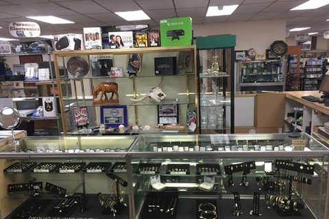 Set of Jewelry for Sale — Cheyenne, WY — Lincolnway Super Pawn