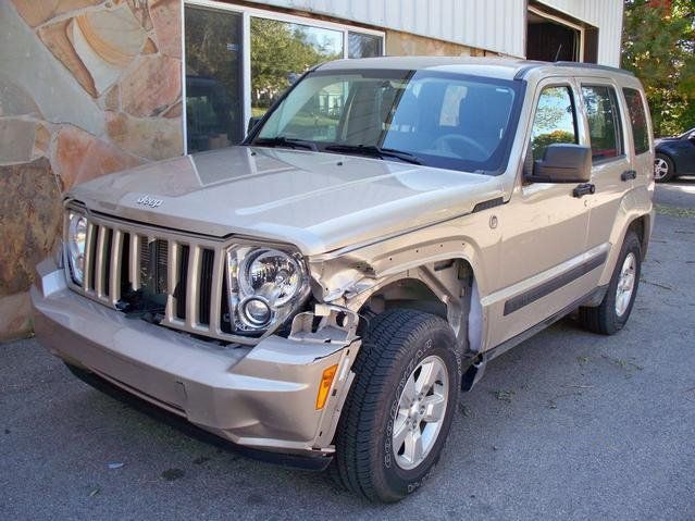 Broken Jeep Fender — Frankfort, MI — Precision Collision & Auto Glass Of Frankfort
