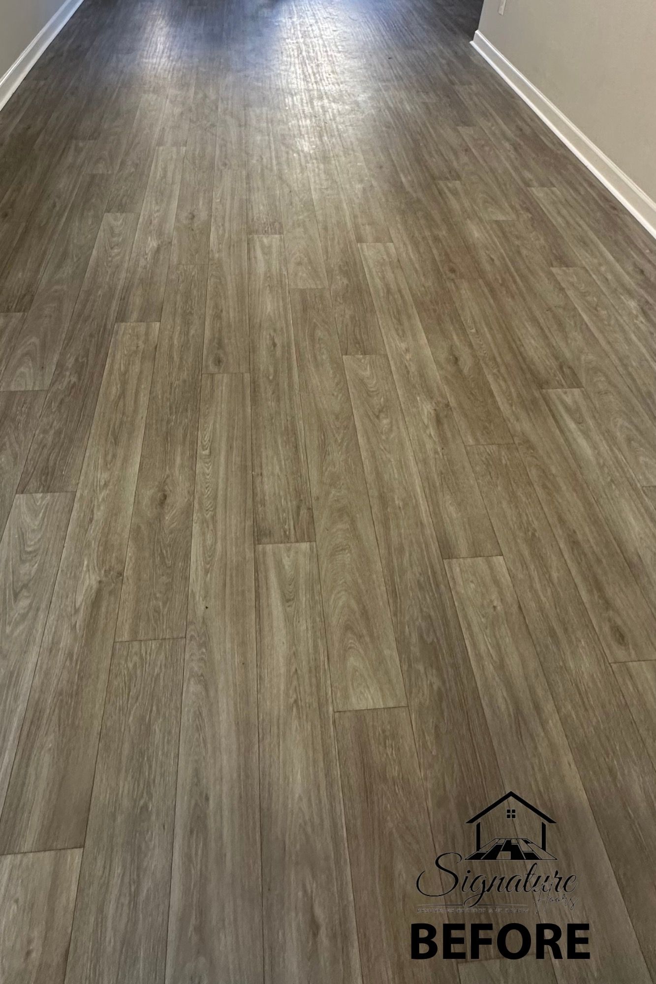 A picture of a wooden floor before being installed.