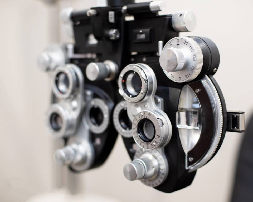 macchinario per test ottici