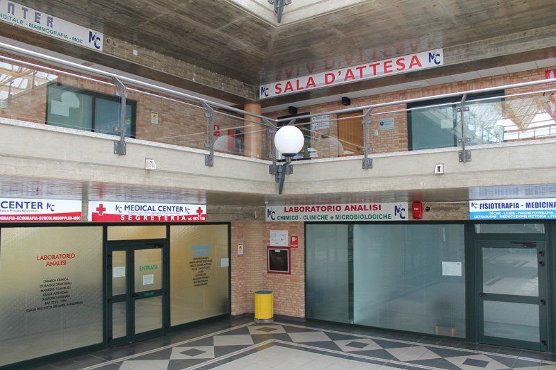 Esterno centro medico 2