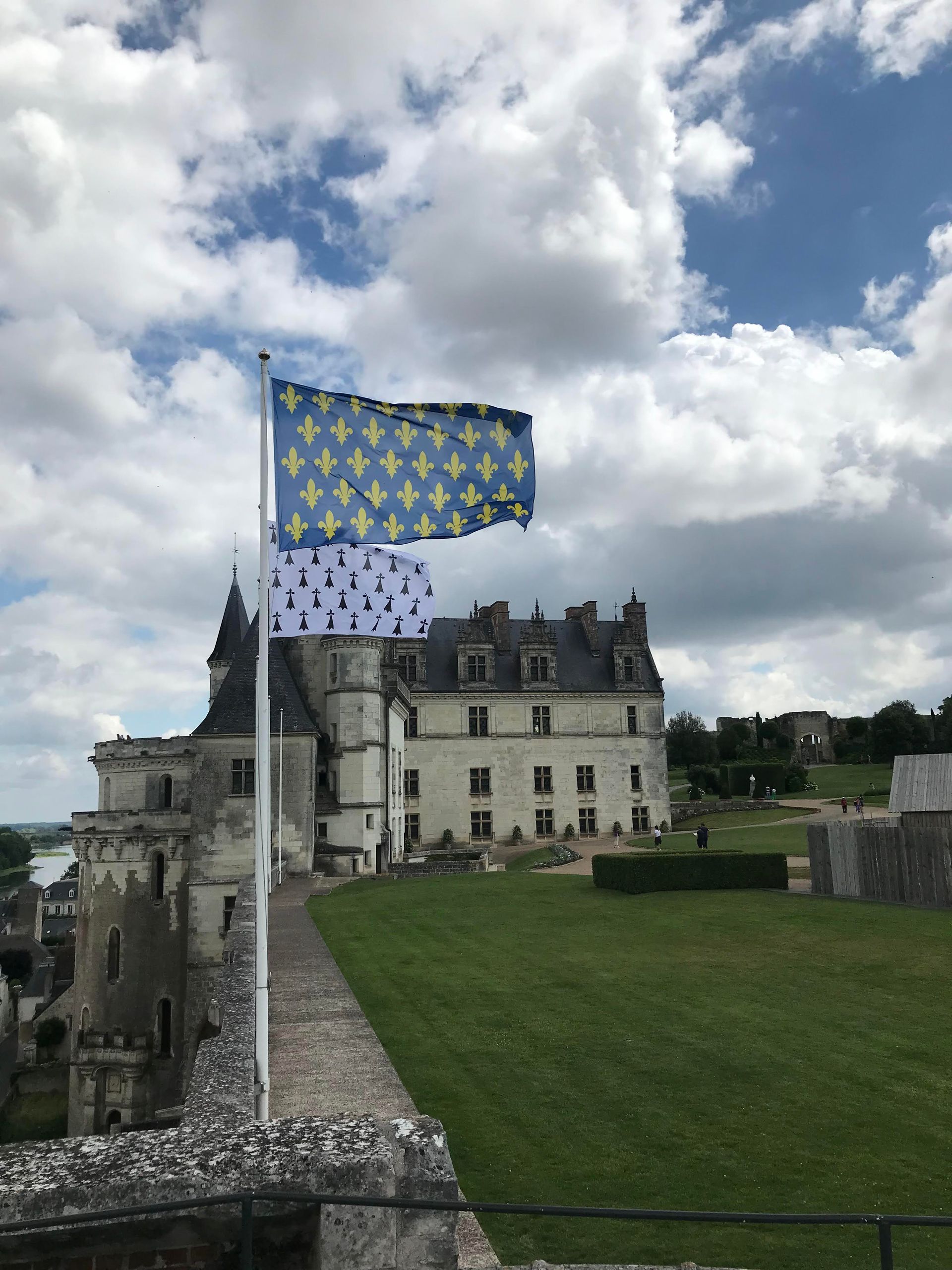 Chateau Amboise
Dianna Suggs Travel LL specializes in customized travel for families