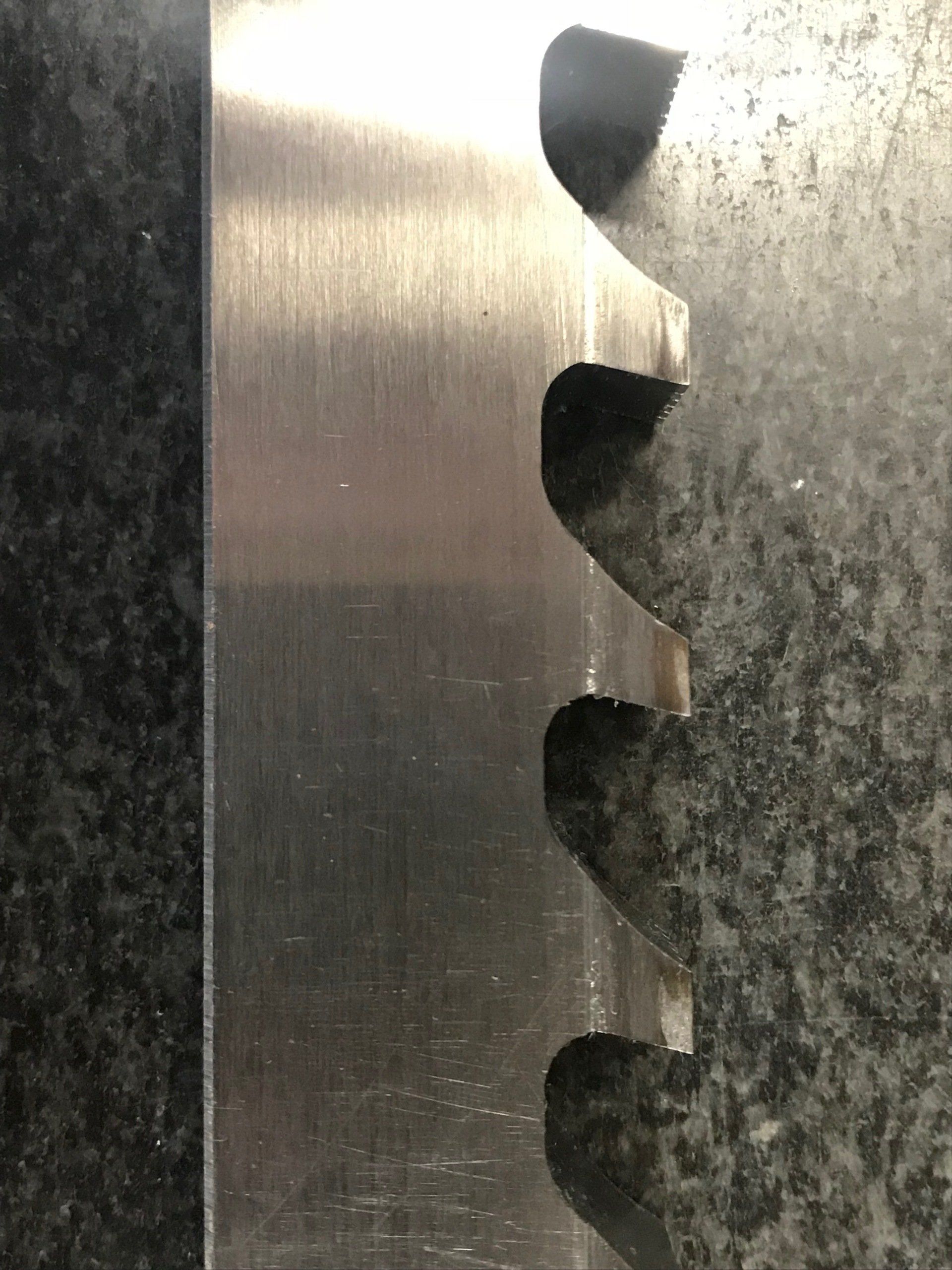 Keyway broach with wear