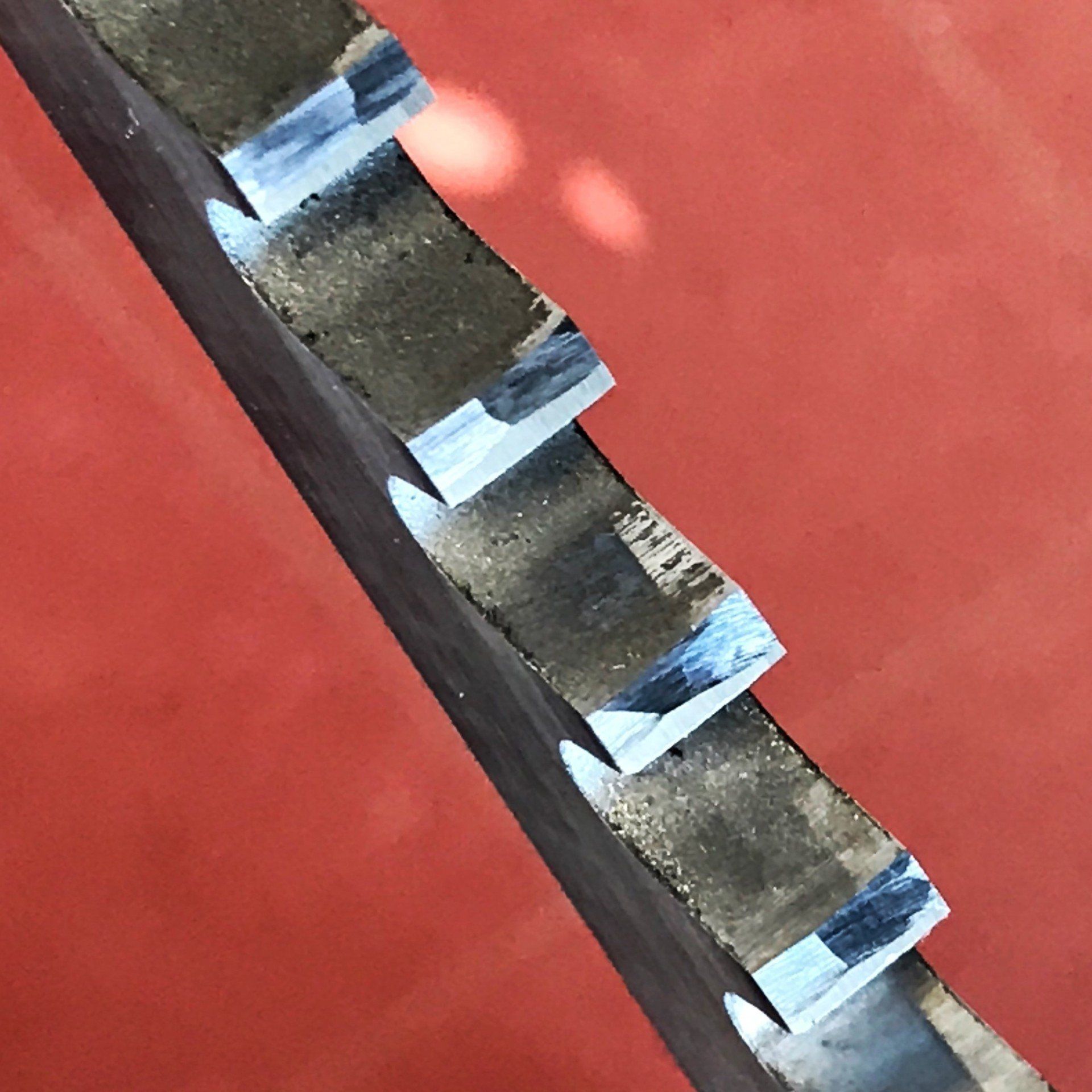 Keyway broach with damaged teeth