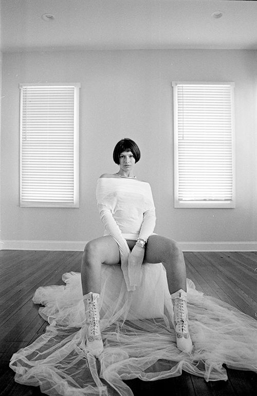 Intermundane woman 19