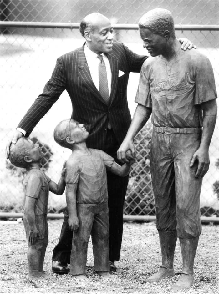 Gwen Lord’s brother, Richard, ended up at Michigan State University after being rejected by McGill, becoming one of the first blacks to play varsity hockey in the U.S. In 1988, Lord cried foul over the neglect of the Jackie Robinson statue in an east-end park