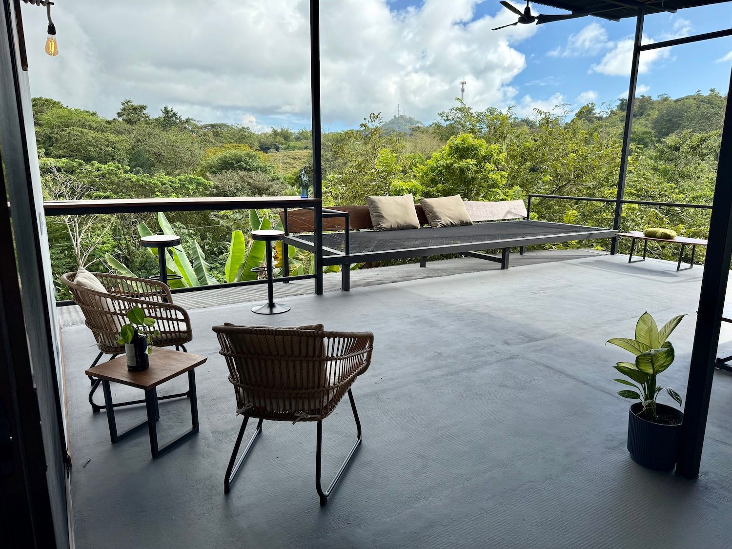 Penthouse Apartment Quepos, Costa Rica