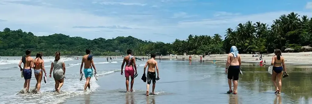 volunteer opportunities Manuel Antonio