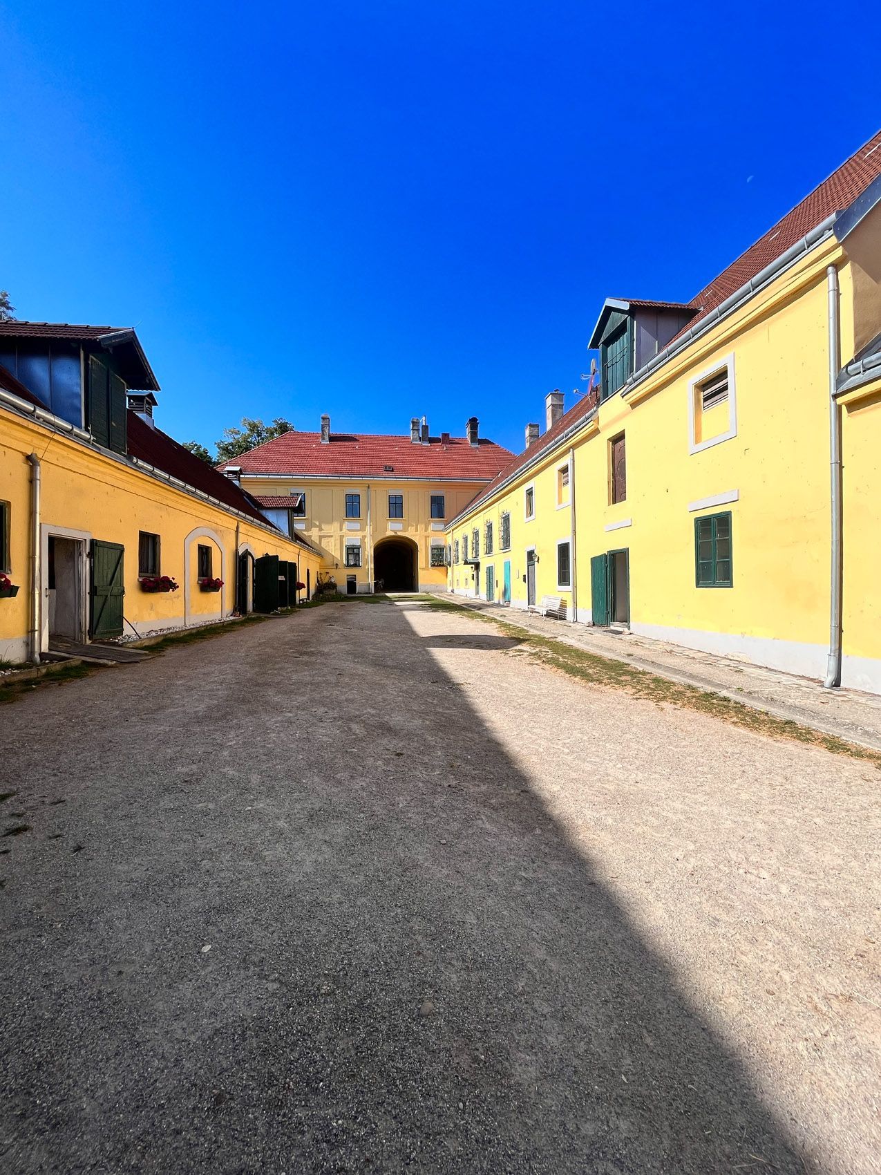 Anlagenfoto Einstellbetrieb Perchtoldsodorf
