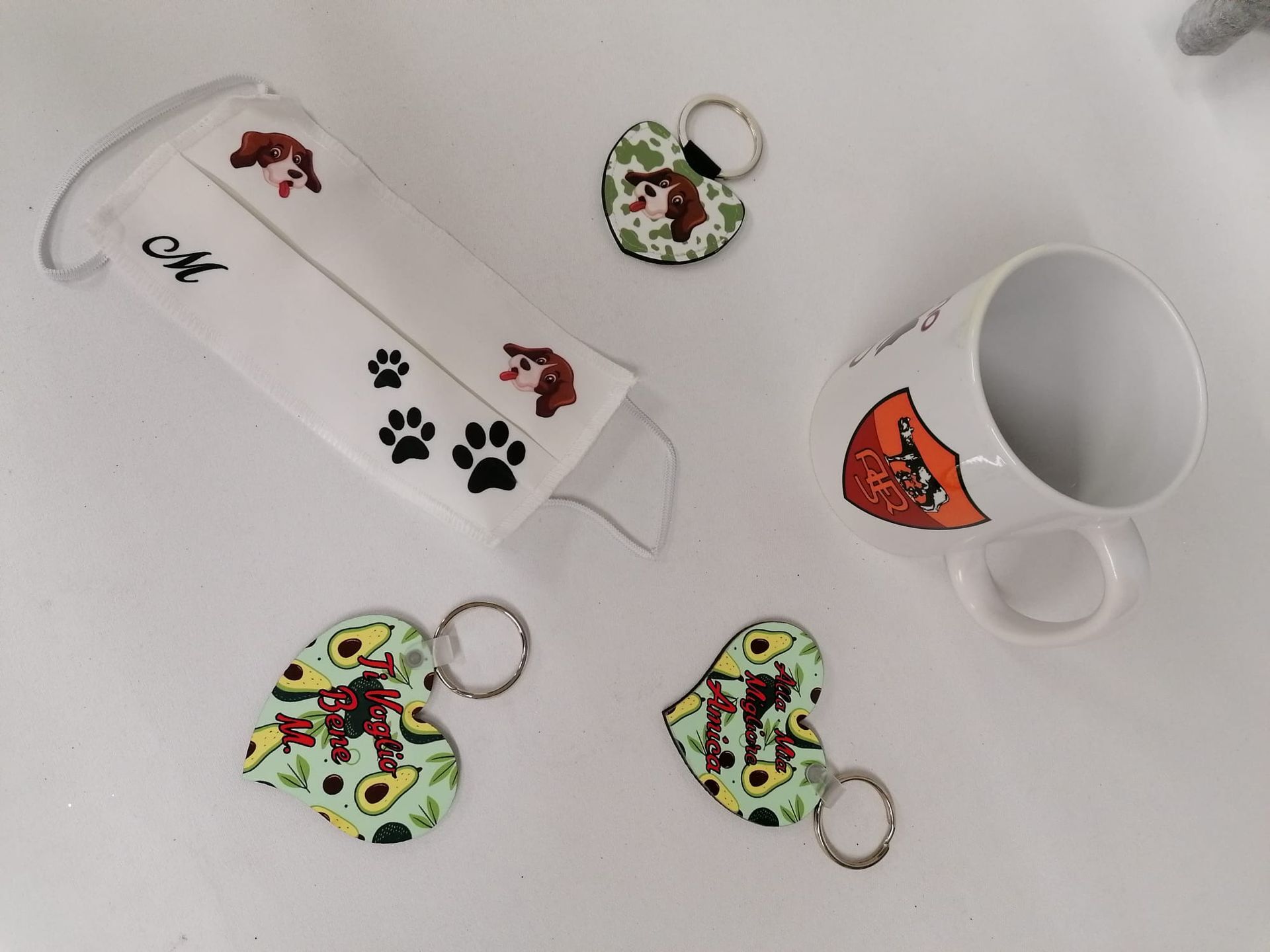 tazze e portachiavi personalizzati