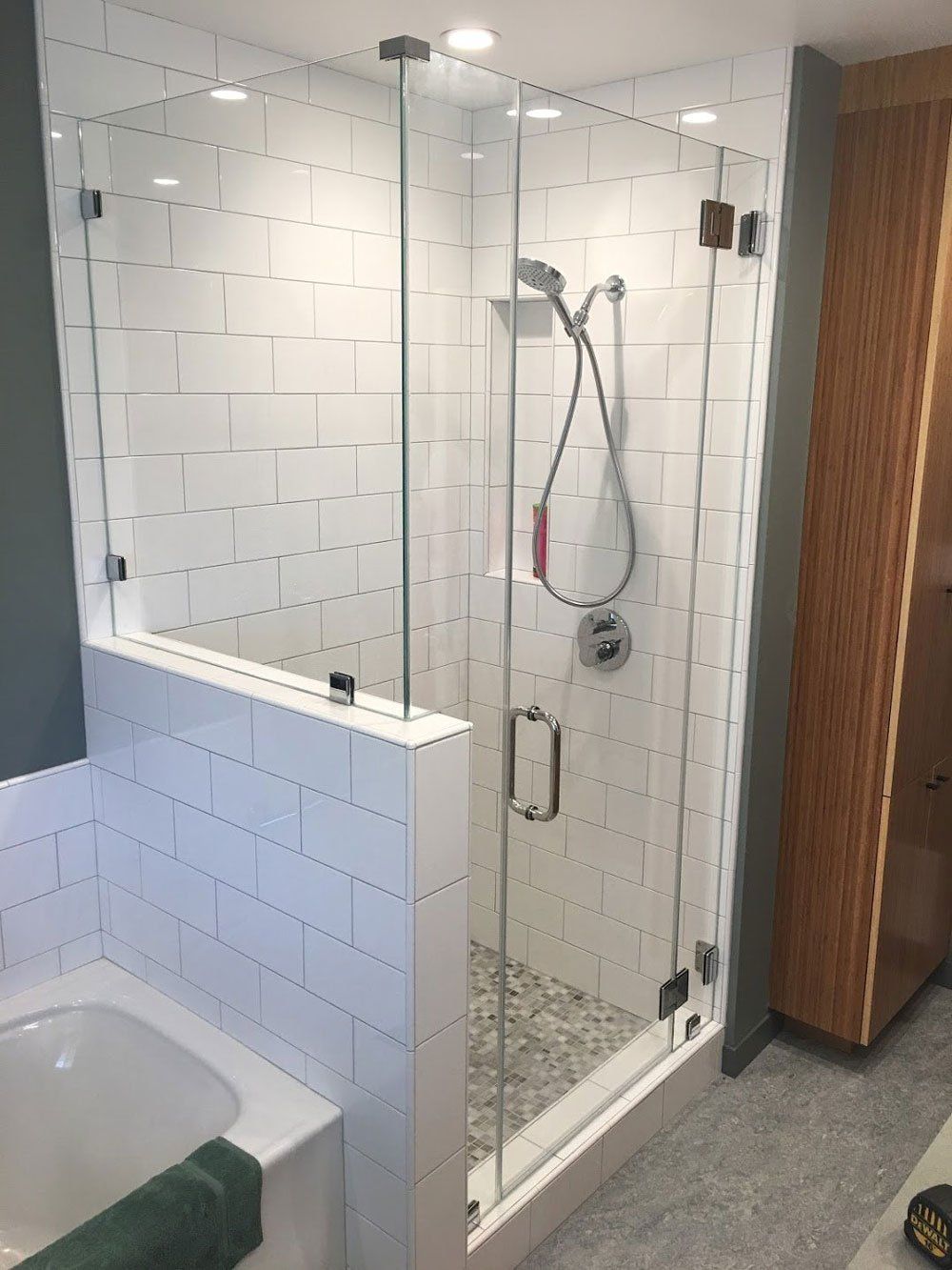 New Bathroom Shower with Glass — El Sobrante, CA — Wadsworth Glass Inc.