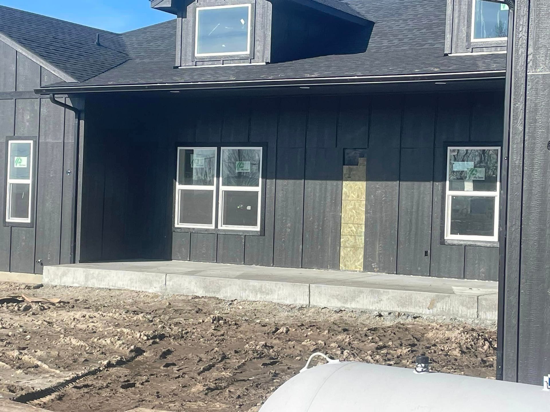 Elite Seamless Rain Gutter