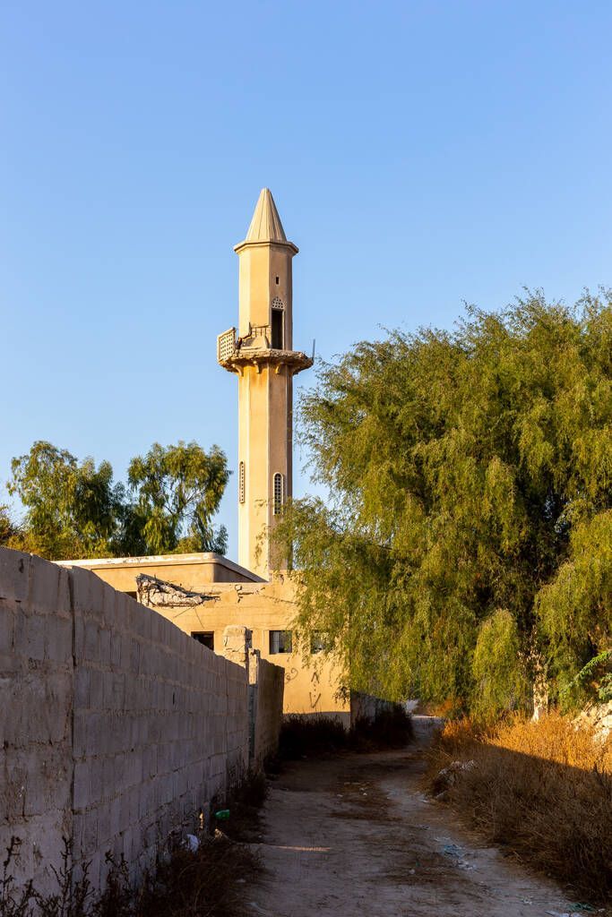 Ras Al Khaimah - Scenic views of mountains, beaches, historic sites, and outdoor adventures in this beautiful emirate.