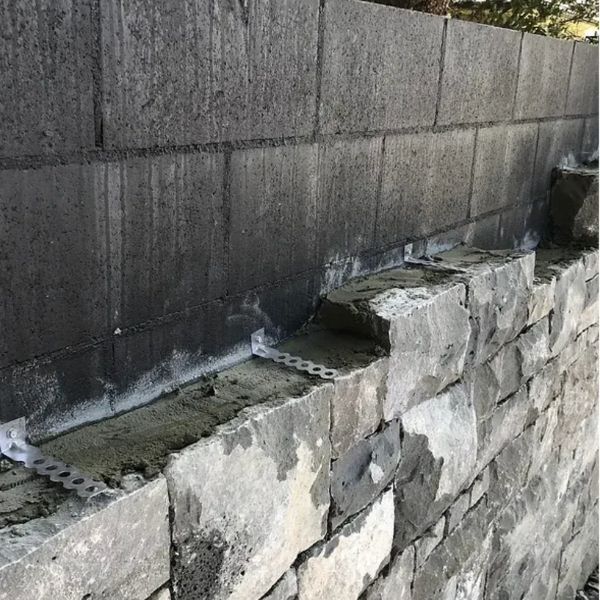 installation of stoneclad stone ties in mortar