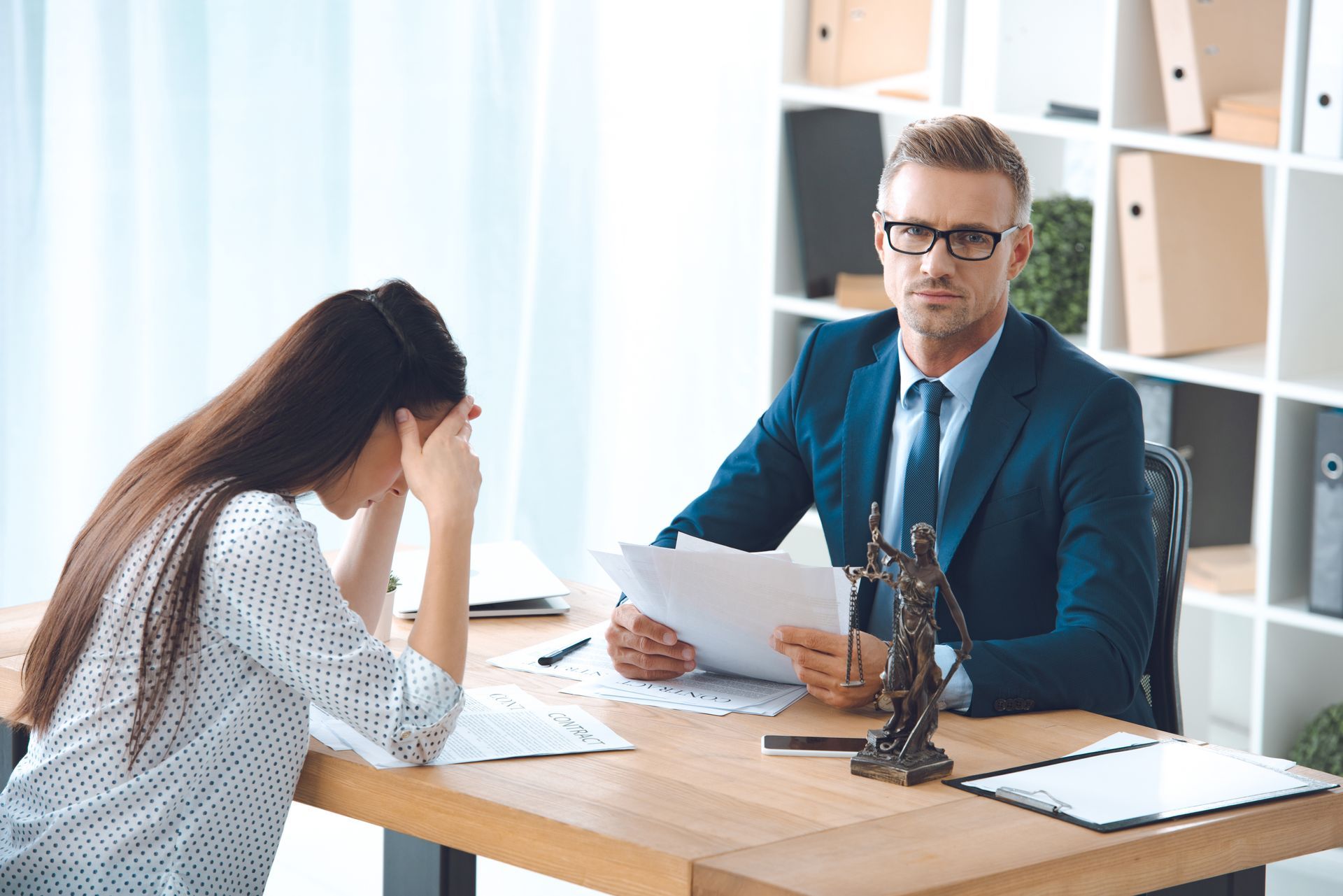 Divorce Mediation with mediator