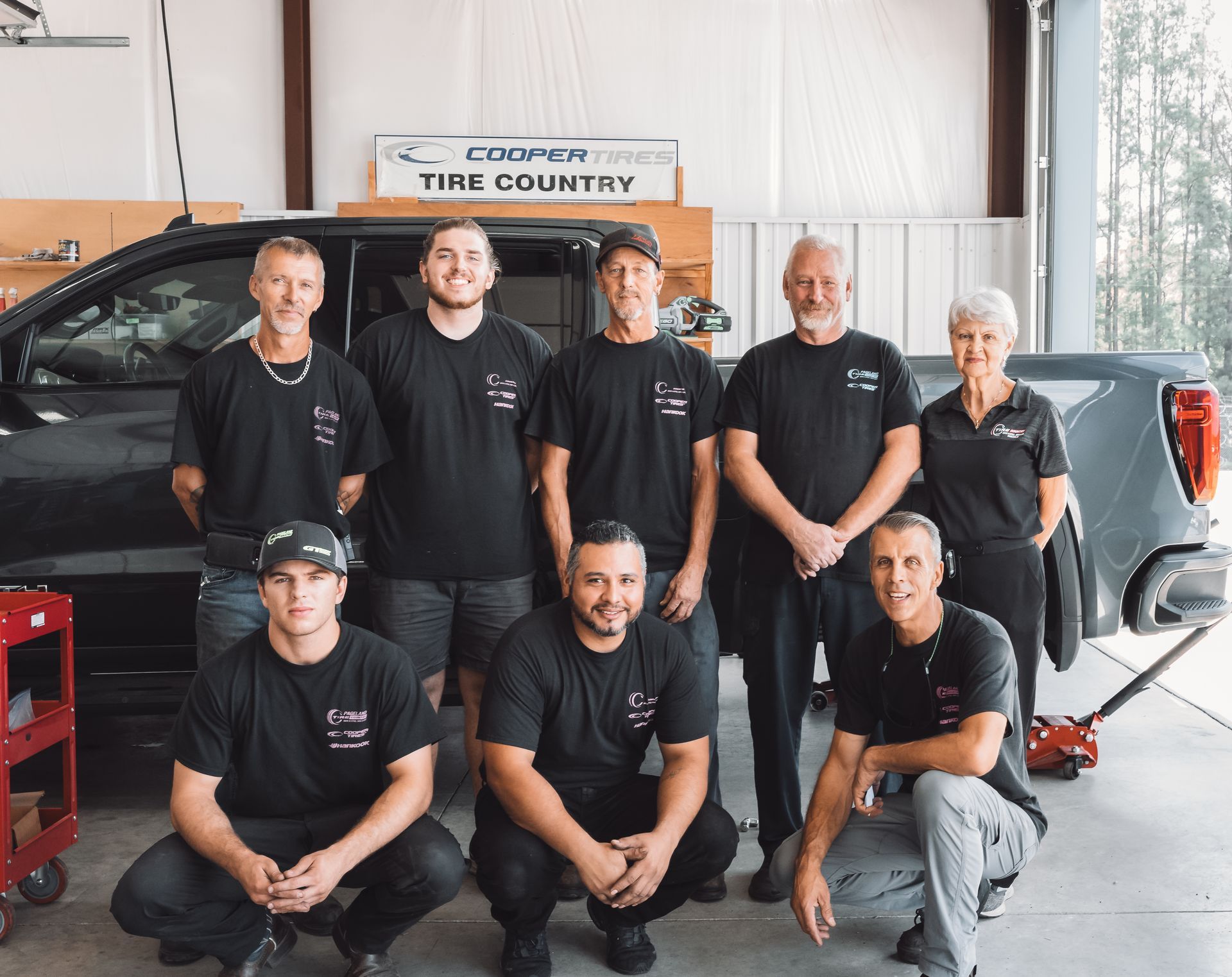 The crew at Tire Country in Pageland, SC