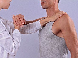 Shoulder treatment - chiropractic in Cape Coral FL