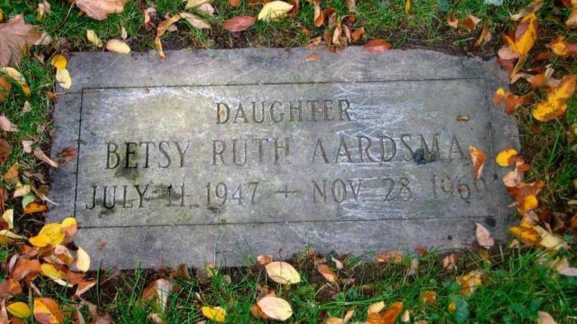 Betsy Aardsma's Tombstone