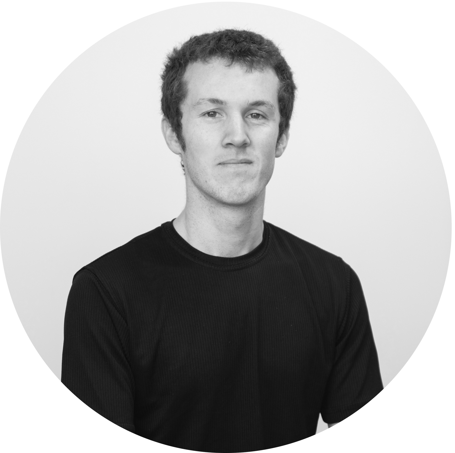 gavin rea headshot