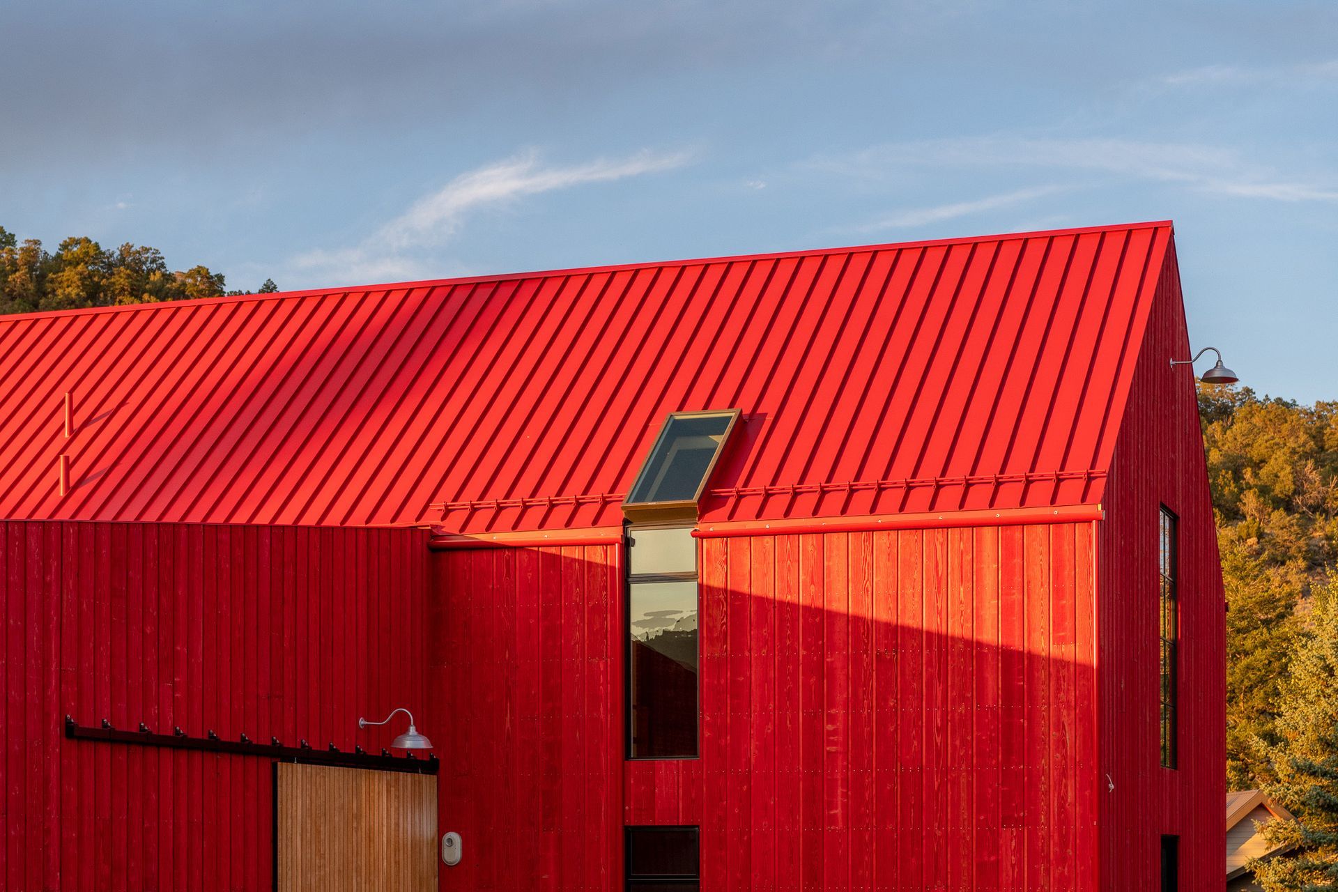 cabin exterior materials