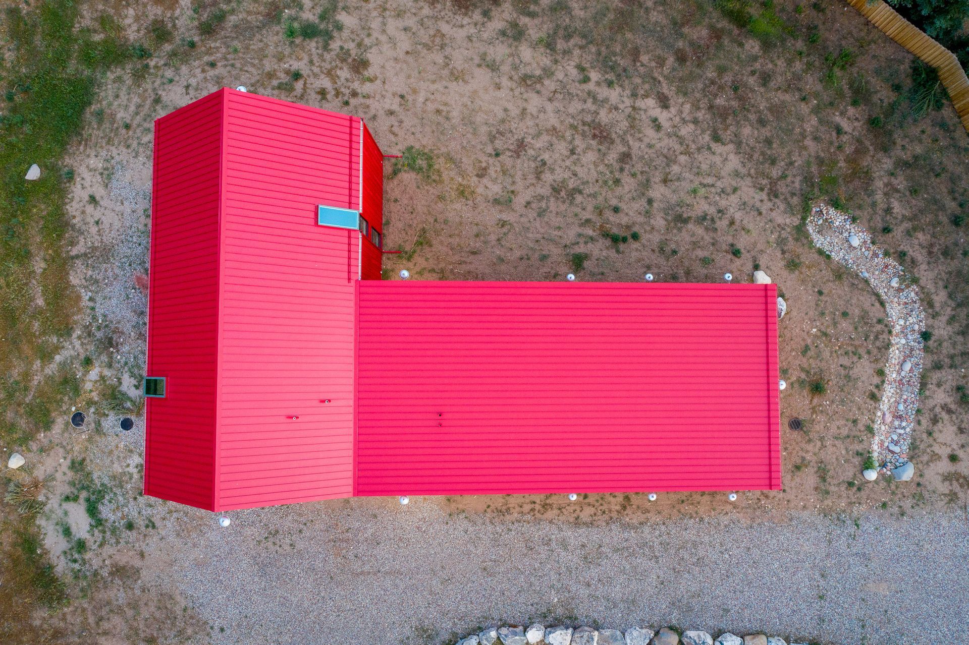 cabin exterior materials
