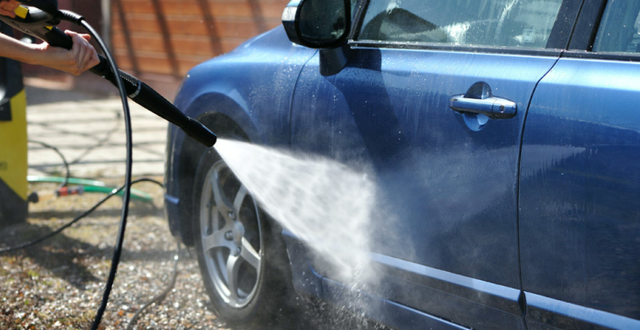 Getuigen Bijwerken Peuter Hoe gebruik je een hogedrukreiniger om je auto schoon te maken: Tips en  technieken