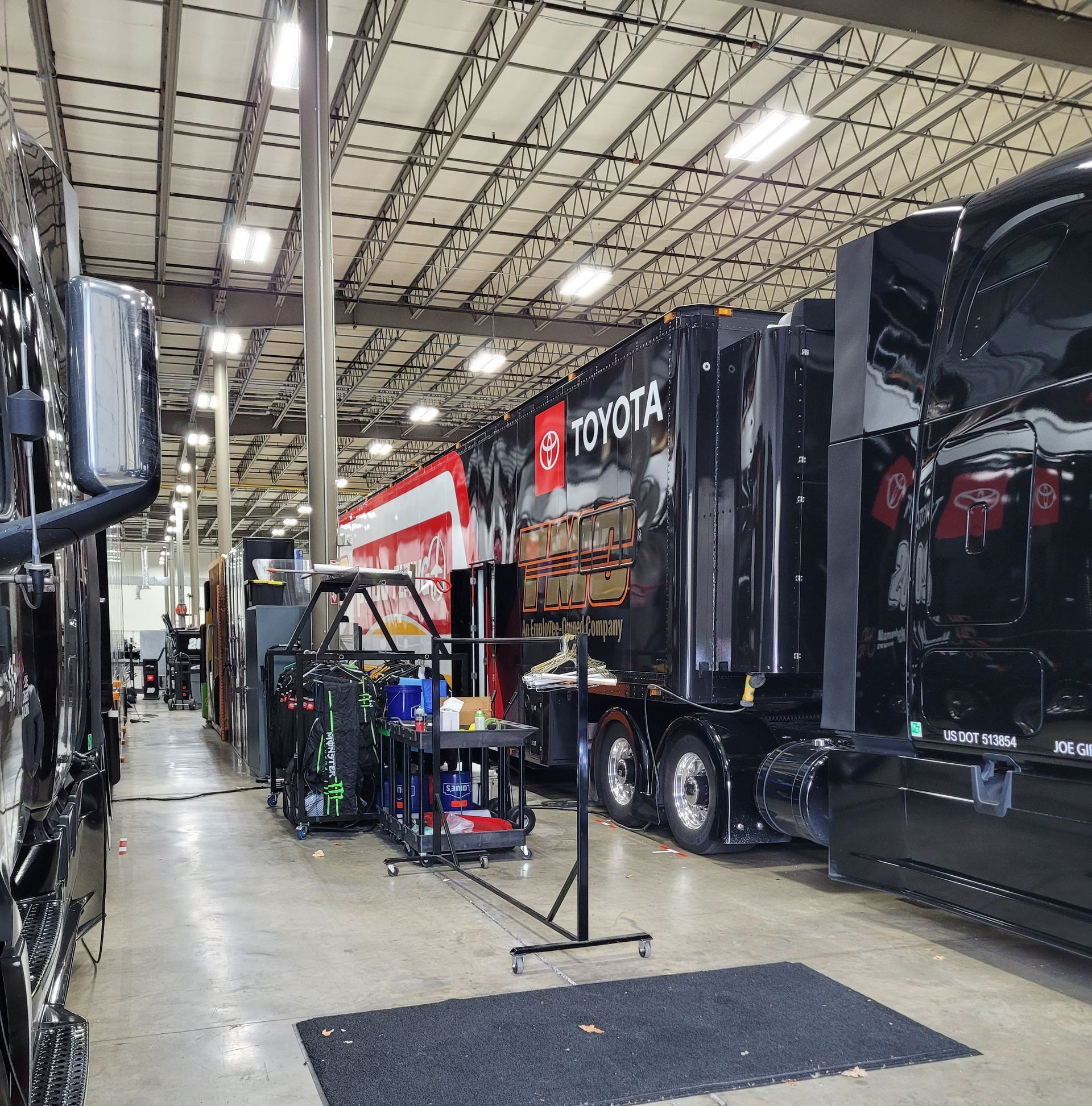 Toyota truck auto glass repair service in Charlotte, NC