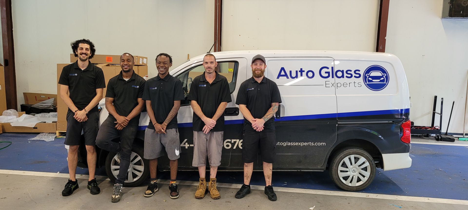 A team of professionals who do Hyundai auto glass repair in Charlotte, NC