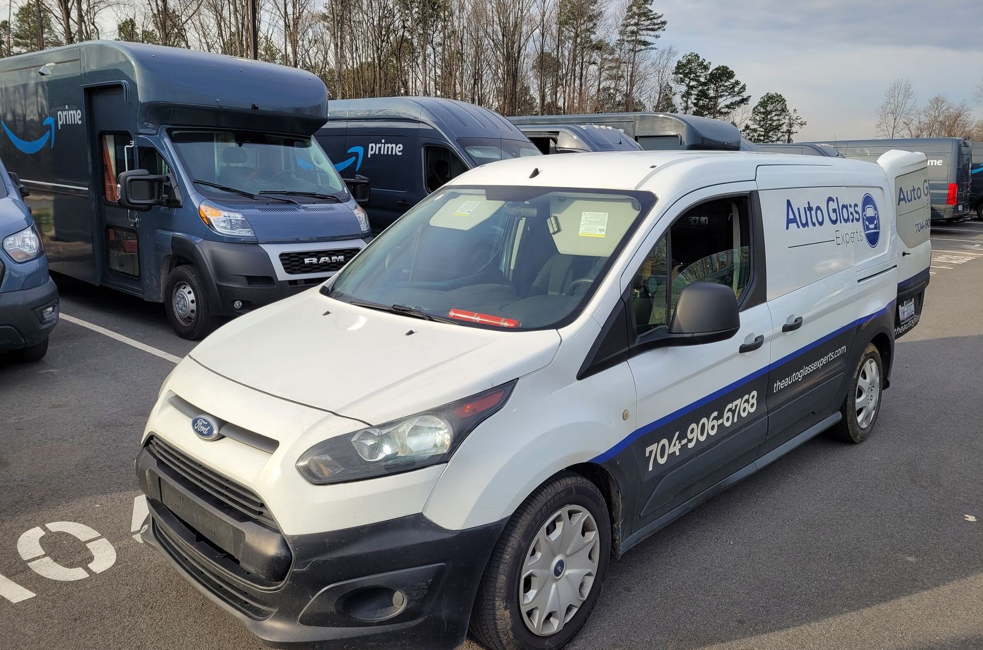 Cargo van windshield replacement in Charlotte, NC