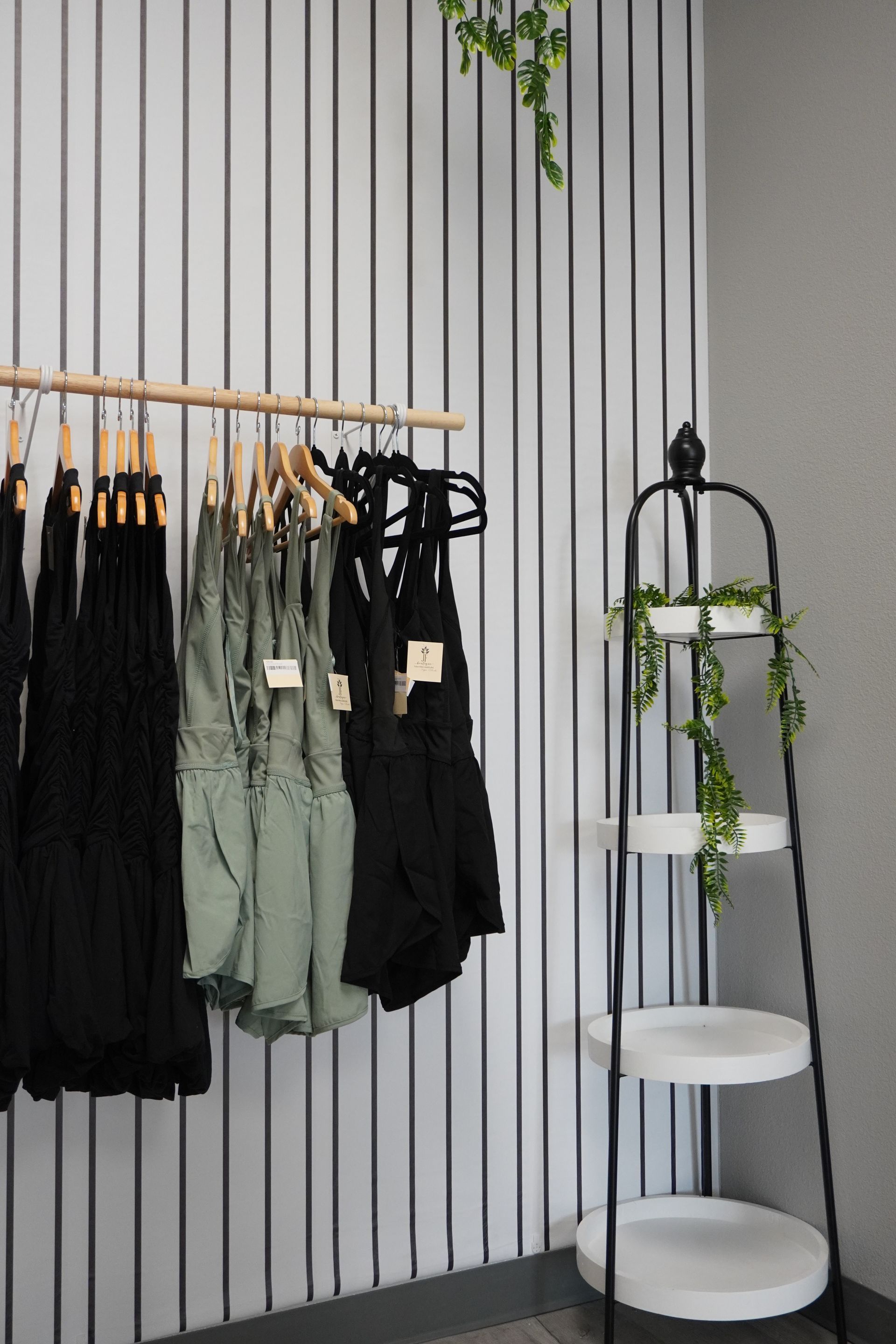 Purchase clothes and other products Level Up Falcon