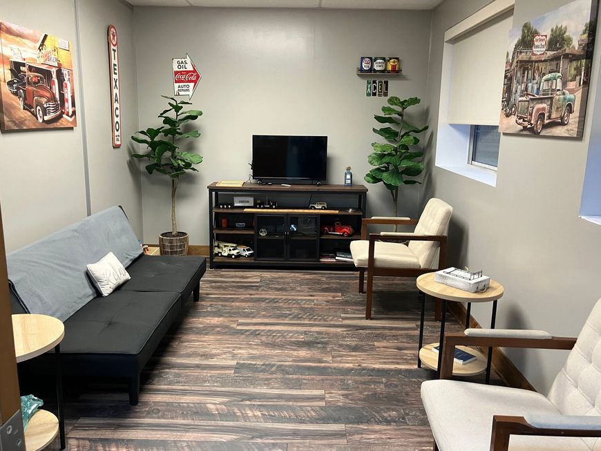 Waiting room at Xcel Service and Repair in Stonewood, WV