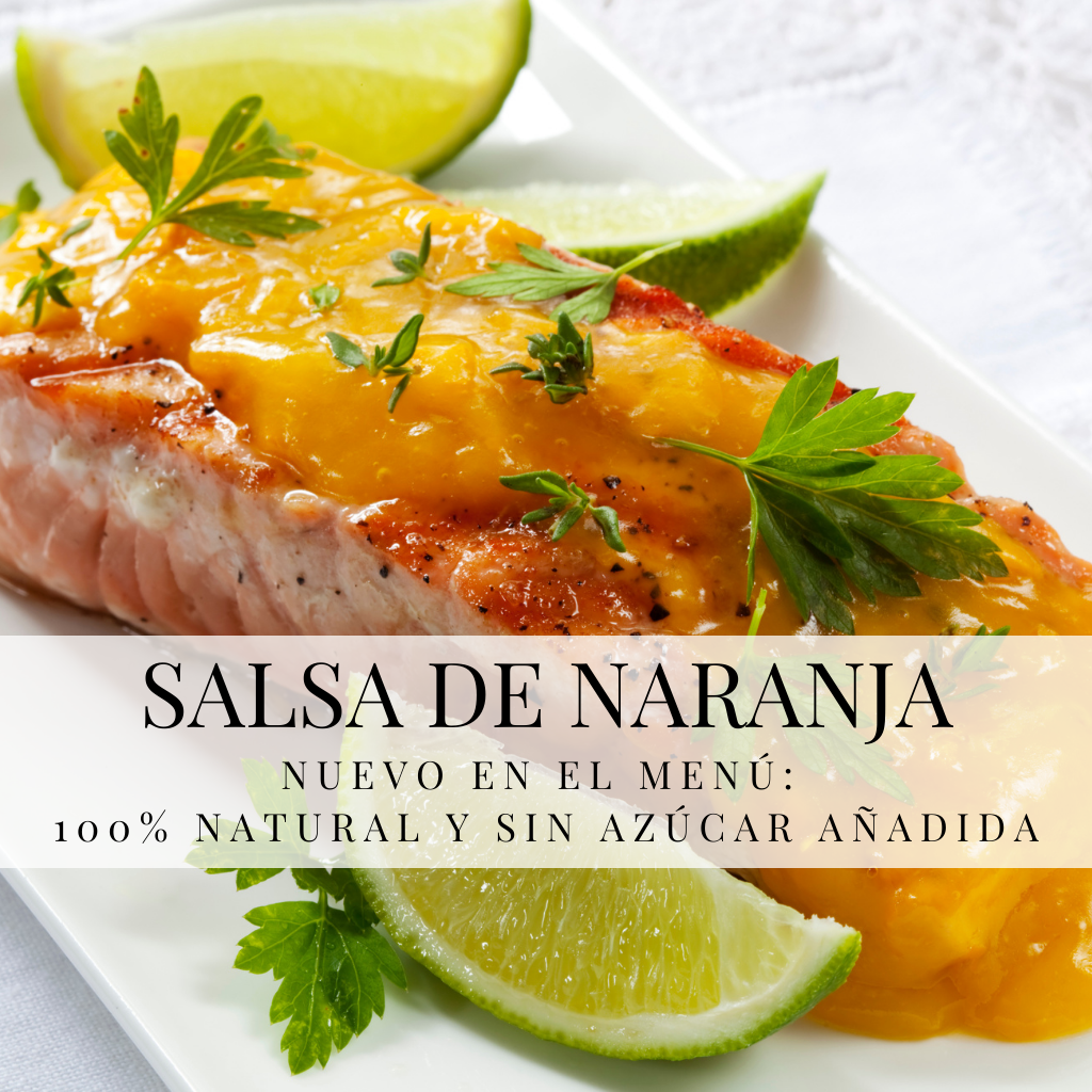 Un plato de comida con las palabras salsa de naranja