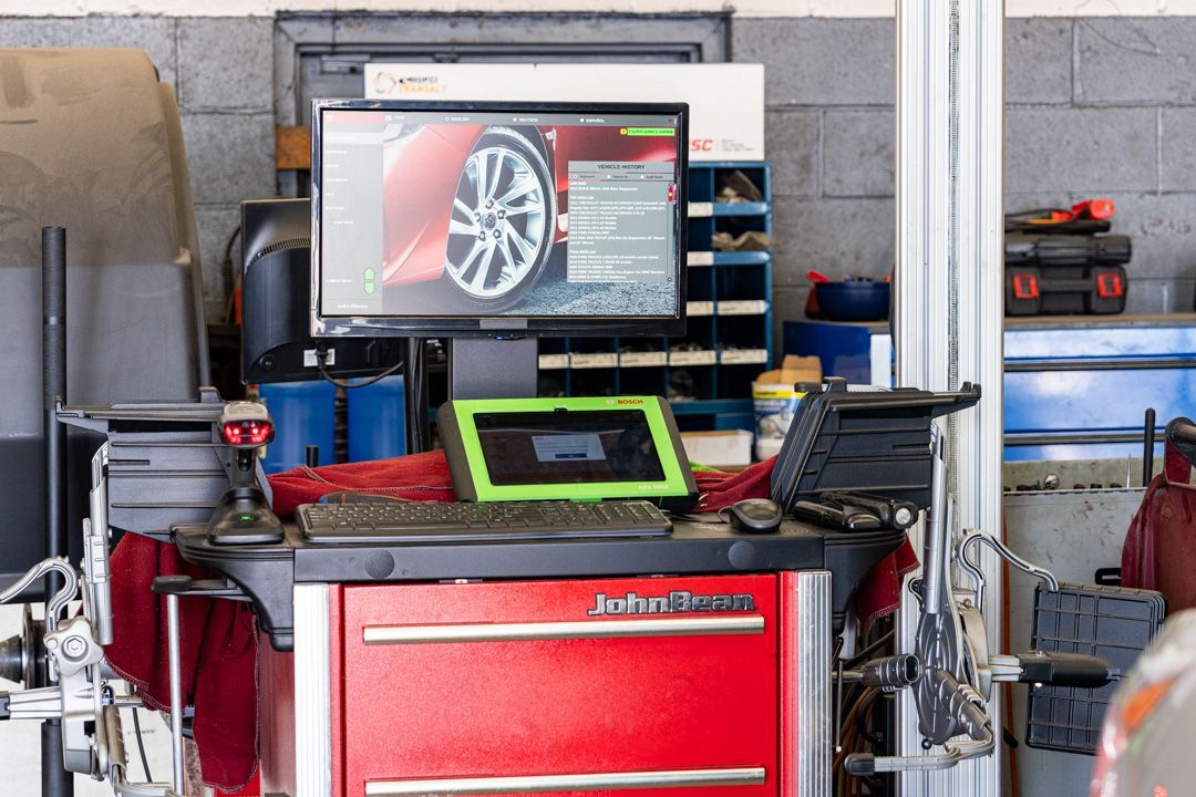 Our wheel equipment  at Hi-Tech Auto Specialists in IL