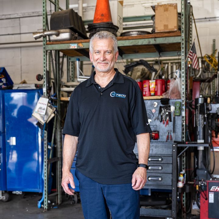 Oak Lawn team at Hi-Tech Auto Specialists in IL