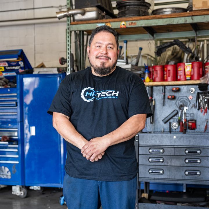 Oak Lawn team member at Hi-Tech Auto Specialists in IL