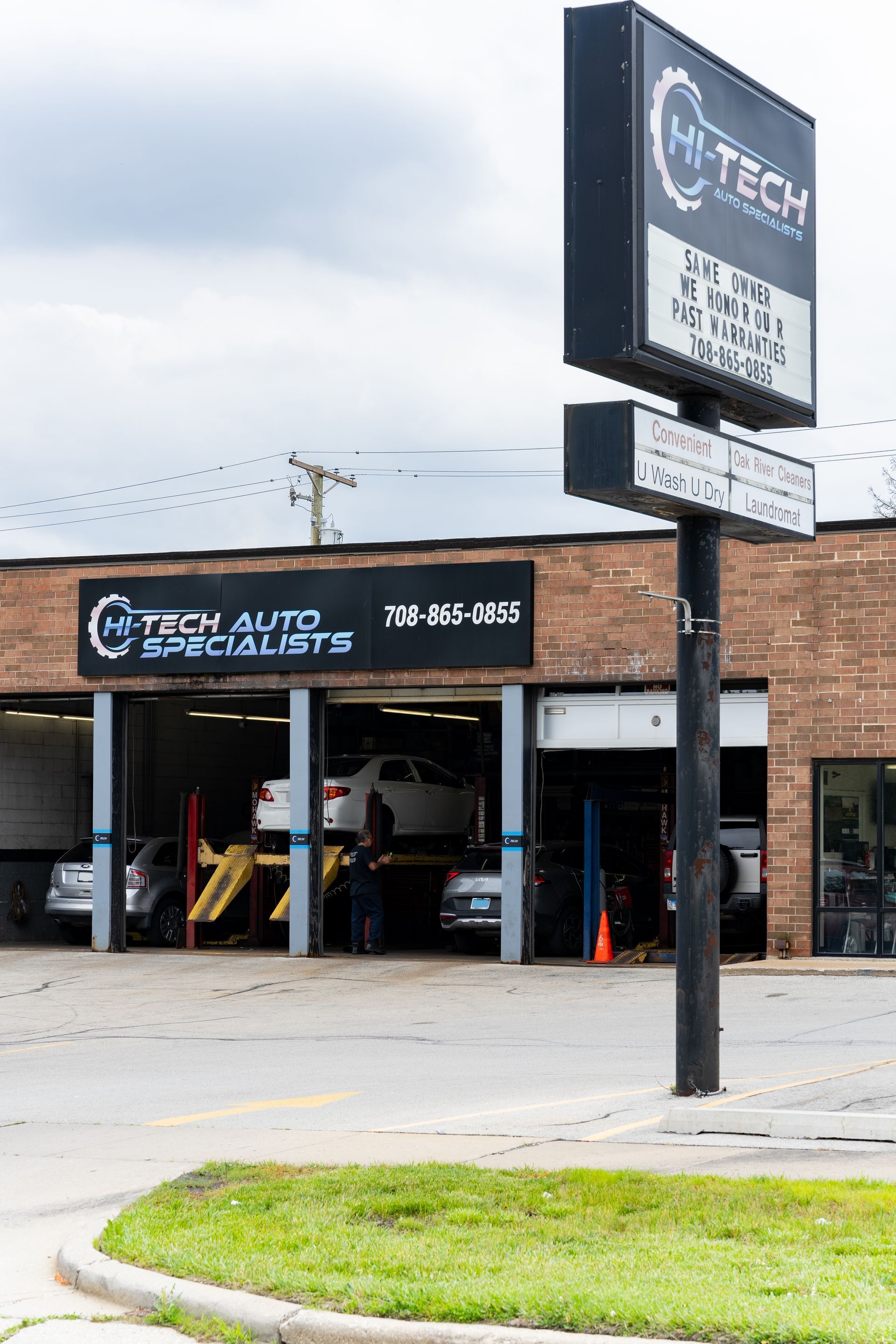 Westchester location at Hi-Tech Auto Specialists in IL