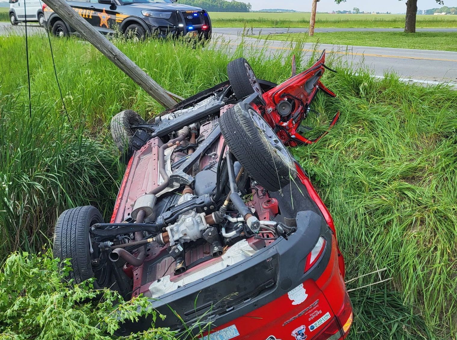 Accident recovery service by VJ's Towing & Rescue in Wood and Lucas County. Based at 26725 Eckel Rd, Perrysburg, OH 43551. 24/7 response at (419) 874-3251.