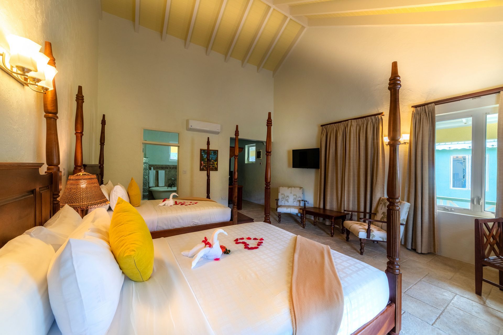 Garden View Premier Suites at Rosalie Bay Eco Resort & Spa. Spacious suites with garden & mountain views from the veranda.