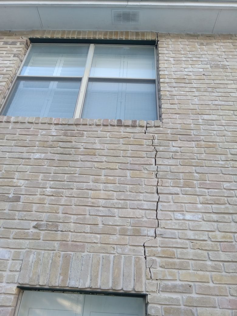 Concrete House Cracks – San Antonio, TX – Texas Foundation Repair & Remodeling LLC