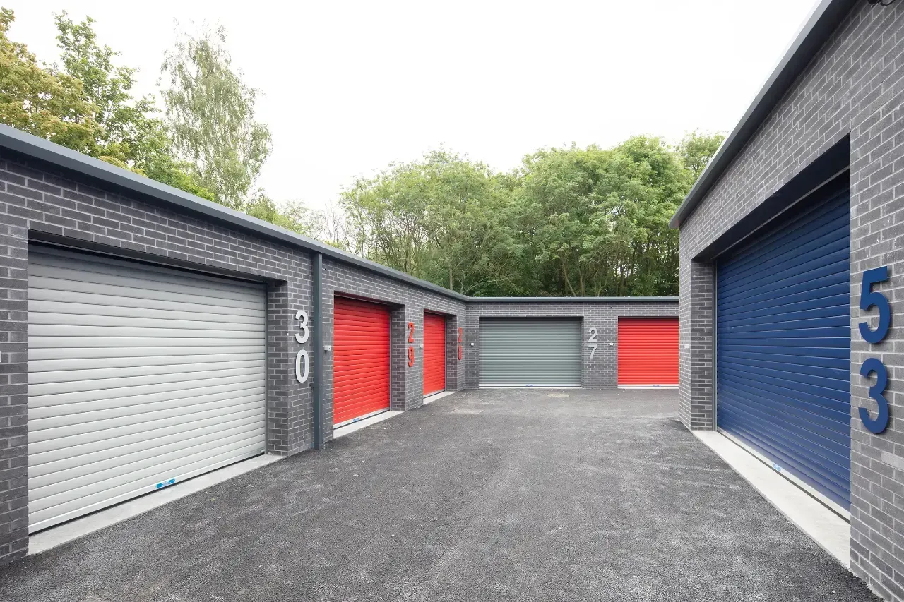 Lincoln self storage photo 27