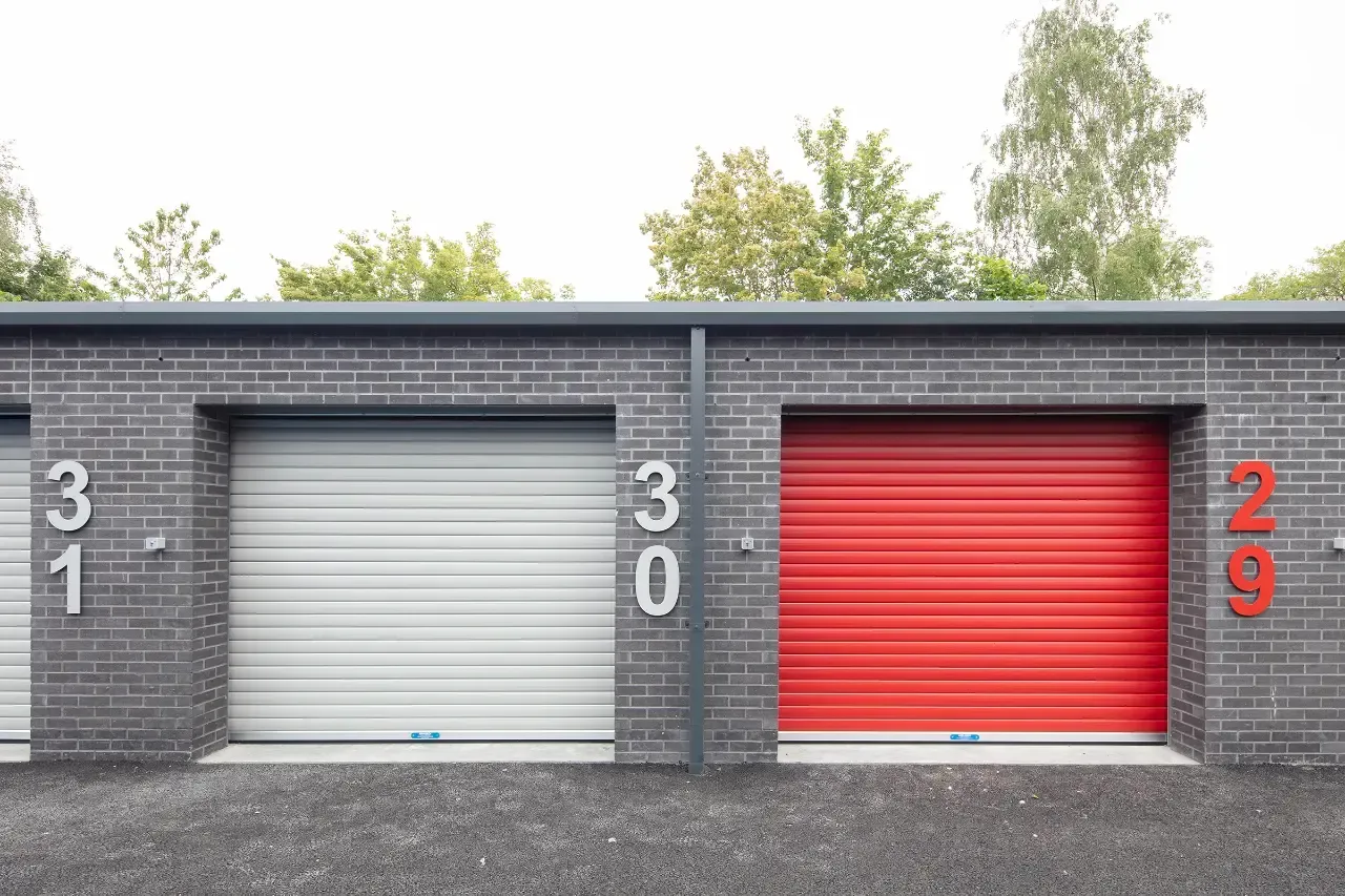 Lincoln self storage photo 23