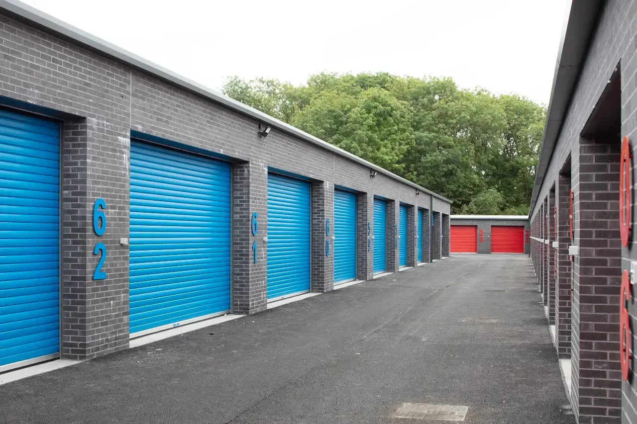 Lincoln self storage photo 44