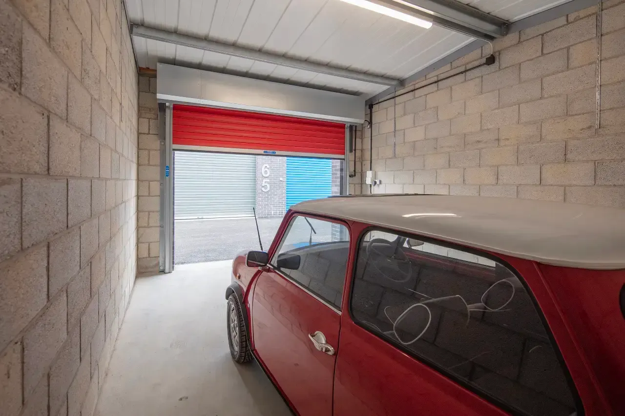 Lincoln self storage photo 8