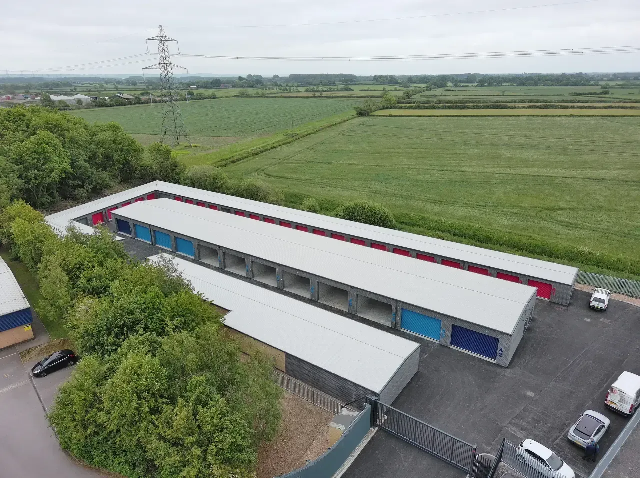 Lincoln self storage photo 4